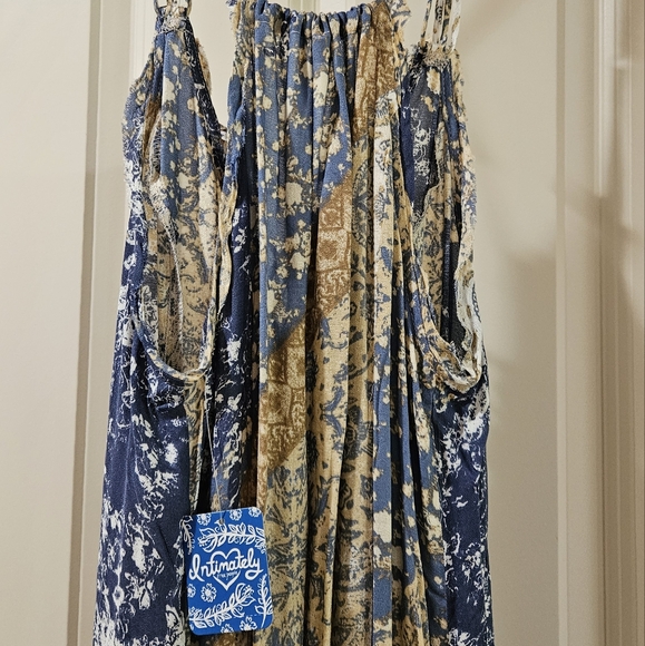 Free People Work Of Art Maxi Slip Dress V Neck Hi Lo Hem Floral Blue Cream M NWT - Picture 9 of 16